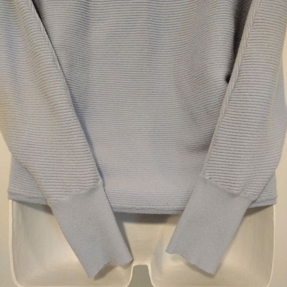 Tahari - Dolman Sleeves Rin-Knit Crew Sweater - Picture 11 of 15